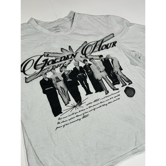 Ateez Golden Hour Part 2 Boy Band T-Shirt Hello82 Adult Size Large Distressed - Picture 4 of 11
